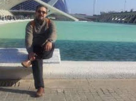 ajEdu4's tweet image. Hoy documental: El pequeño peón. En Imprescindibles de #rtve se analiza la vida del niño prodigio ♟️de los años 40 🇪🇸 Aturo Pomar.
Comentan:  @leontxogarcia @illescasmiguel, Alfonso Romero...
👉 Disfrútalo 🔗 ajedu.blogspot.com/p/ajedrez-y-ci…
Aportado por H. Piñas!. 🙌
#ajEdu4
@PereMarques