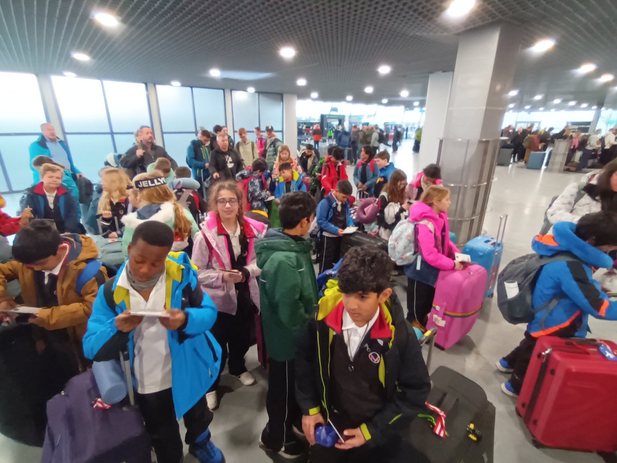 Milton Keynes Preparatory School Trips tweet media