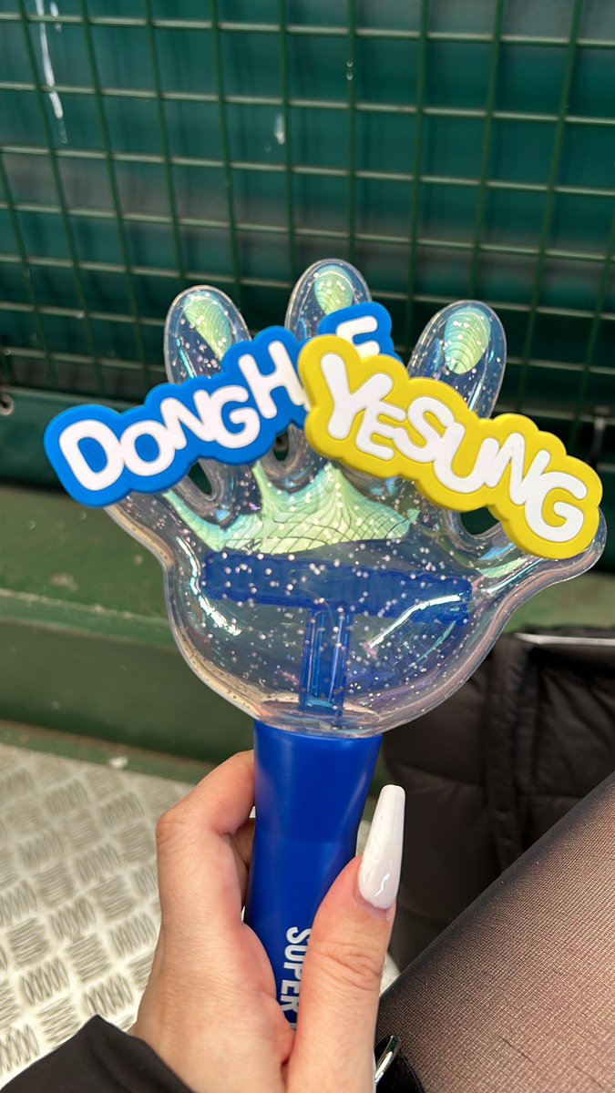 13SJ9's tweet photo. 私のスジュ棒はご臨終なので、今回もオエオ棒で参戦 https://t.co/uZUZGb2WNg