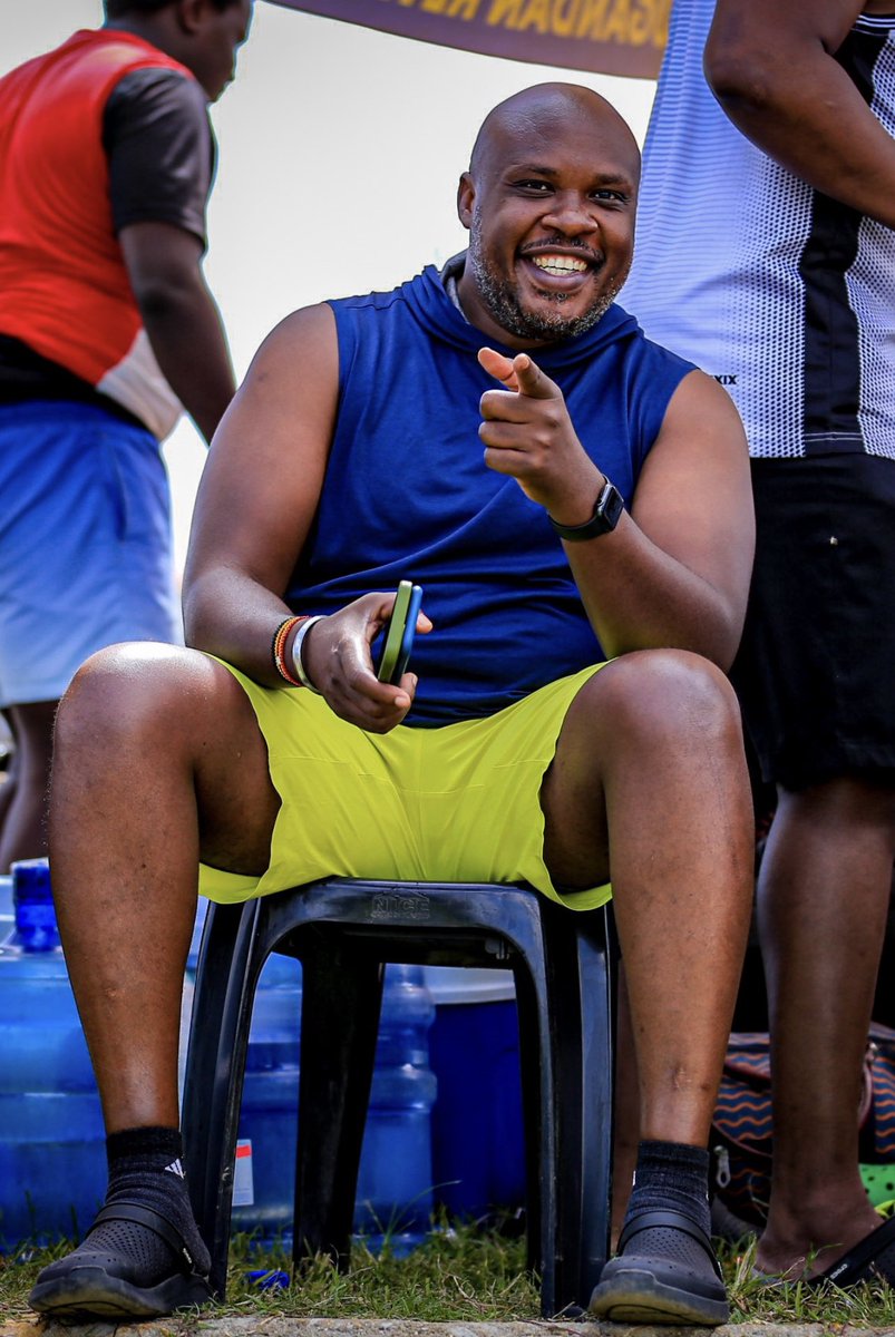 KOBsRugbyFans's tweet photo. A man thatโs been there through it all for @KobsrugbyUg !!
Wishing you heartfelt birthday blessings @J_Claude1 ๐๐๐. May this new age bring you endless joy and boundless happiness.
You are indeed a great man in the #BlueArmy.
#PoetryInMotion || #SoundTheBells https://t.co/7fuS5DcGw7