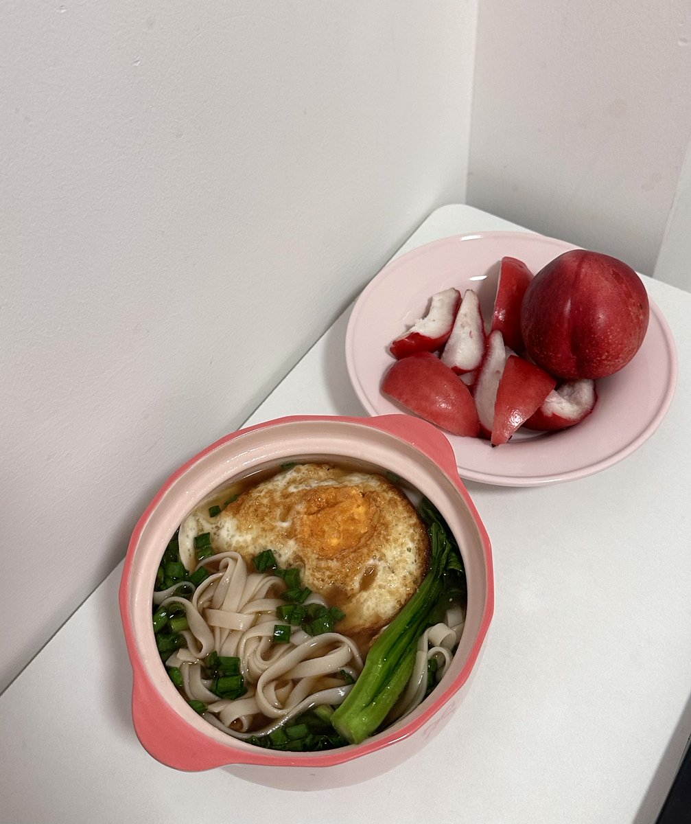 她一定坏坏的 tweet media