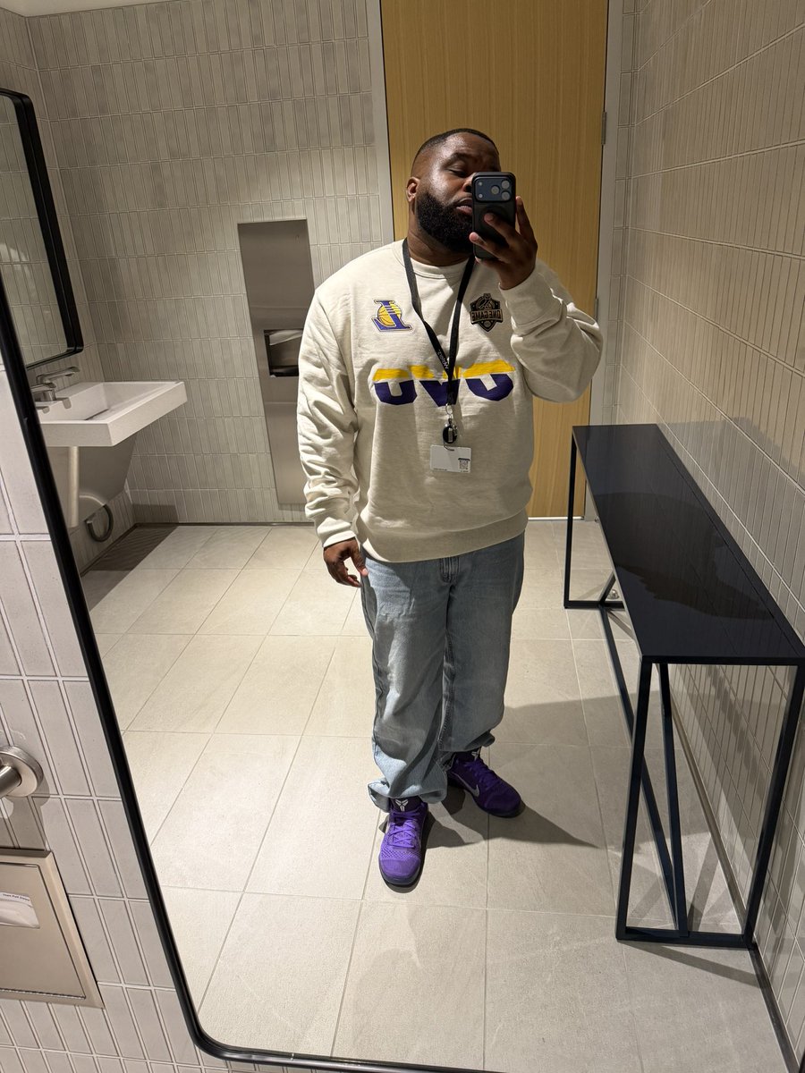 This week was a vibe for purple gear and Kobe moonwalkers