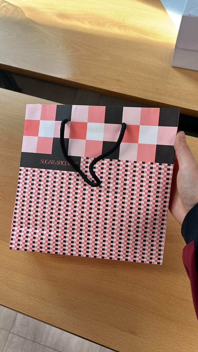 윶랩 배포전 【RED : 玄】 tweet media