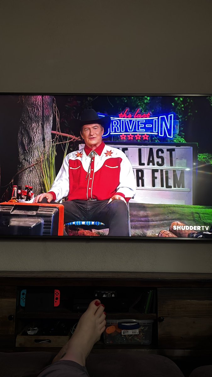 Jen’s Back, Y’all tweet media