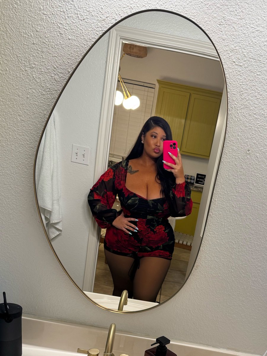 SHAYE💙 tweet media