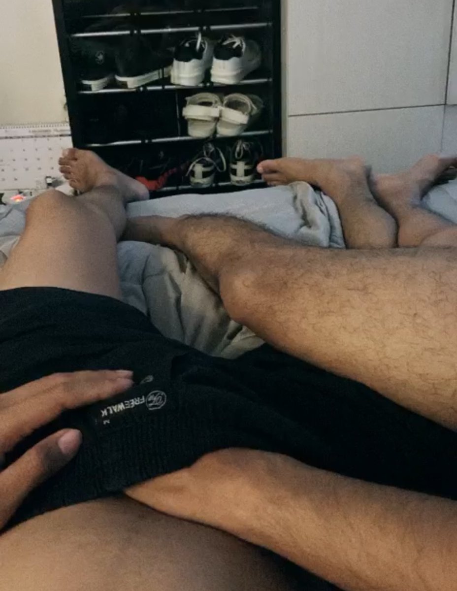 SarungAyah44082's tweet photo. OPEN PIJAT PRIA JAKARTA📍
INCALL/OUTCALL📍
MASSAGE AYAH BERSARUNG 
#B2BBODYTOBODY
#PIJATFULLBODY
#PIJATVITALITAS
#PIJATKEJANTANAN
Info lanjut 👇
https://t.co/Ou4rCJ0Z8Y https://t.co/wj5Yz4M4zv