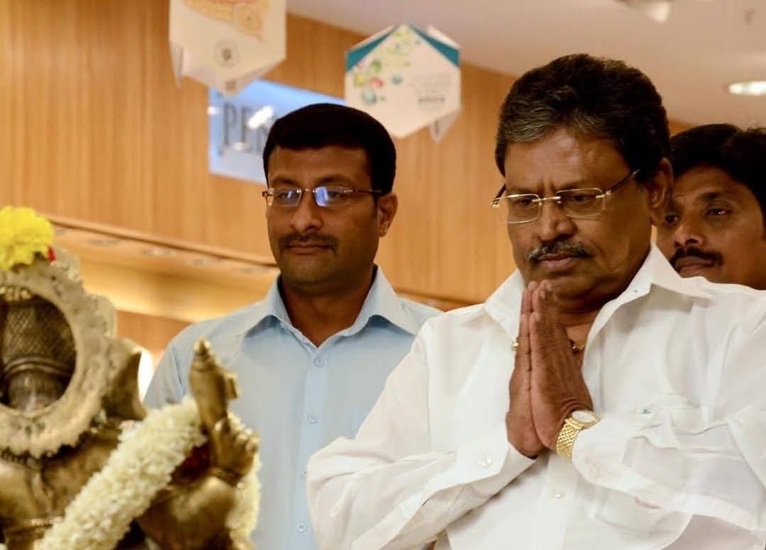 Actor Kayal Devaraj tweet media