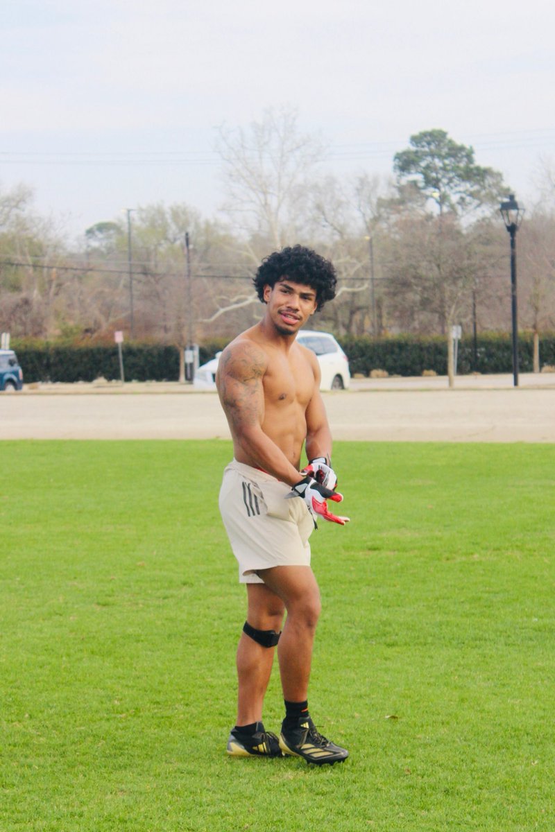 LEWIS WILKERSON “TRAE” tweet media
