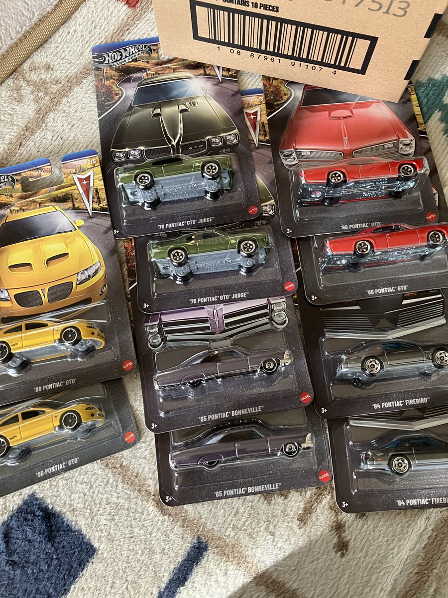 veveル２世 tweet media