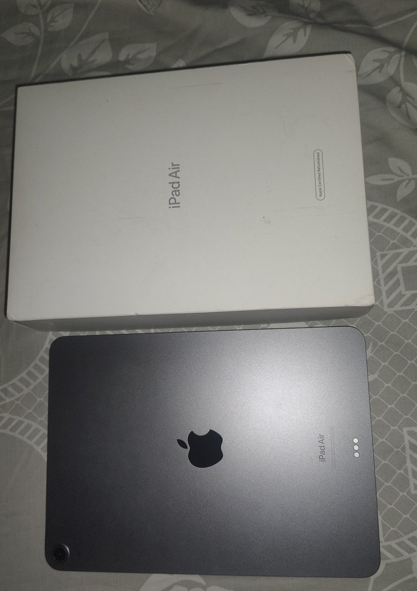 WTS IPAD AIR 5 256 GB CPO (sold) tweet media