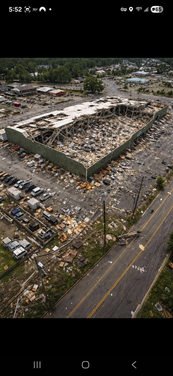 SaltEAmerican's tweet image. My daughter and all others survived this tornado. She is a manger  here at Menards in Three Rivers Michigan. They ran to the mezzanine area for cover. My 22 year old covered a baby as the mother covered her other two kids. God is great.