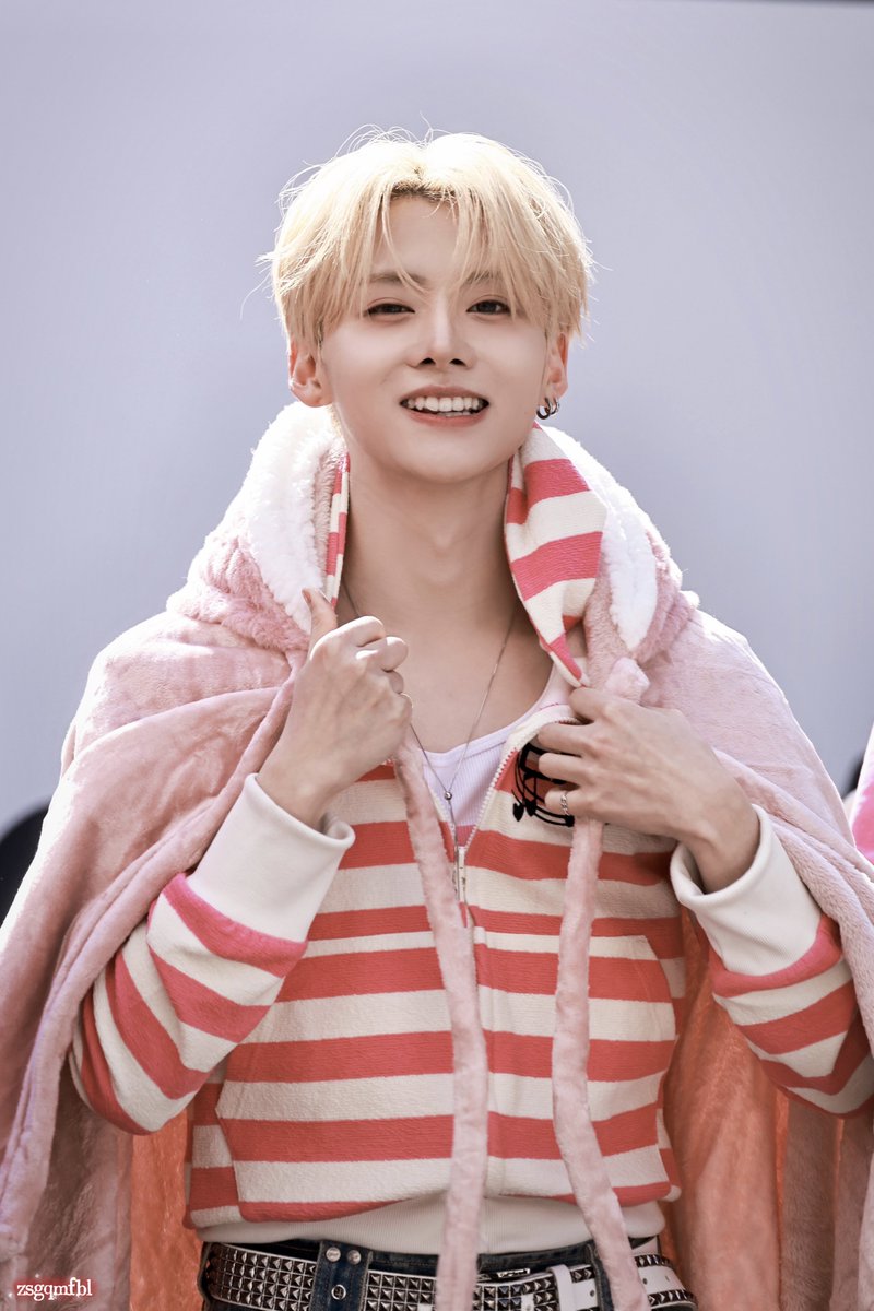 zsgqmfbl tweet media