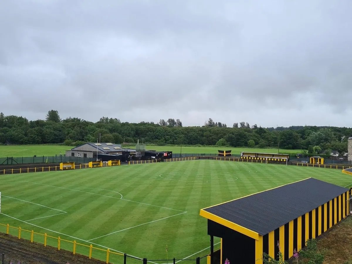 🔴 ⚫️ 𝑴𝒂𝒕𝒄𝒉𝒅𝒂𝒚 🔴⚫️

🆚 <a href="/KLFC_official/">Kilbirnie Ladeside FC</a> 
⏰ 2pm Kick off
🏆 WOSF League 1 
🏟️ Valefield Park 

We travel away to kilbirnie today in the league! A tough game but usually a great game between the teams! 🤝

Let’s get behind the team! 🙏🏻