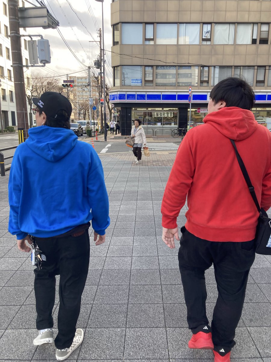 たきや tweet media