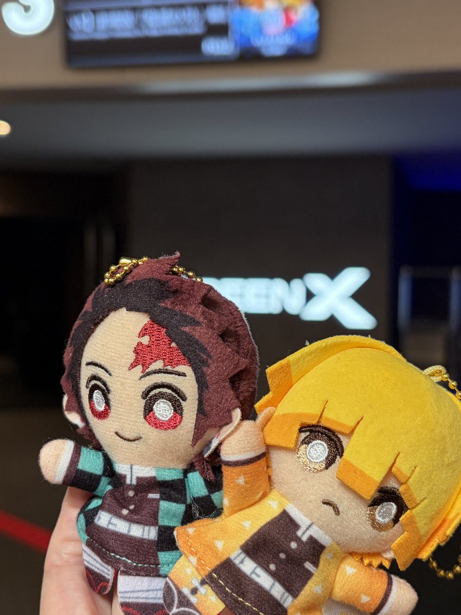 どどめ tweet media