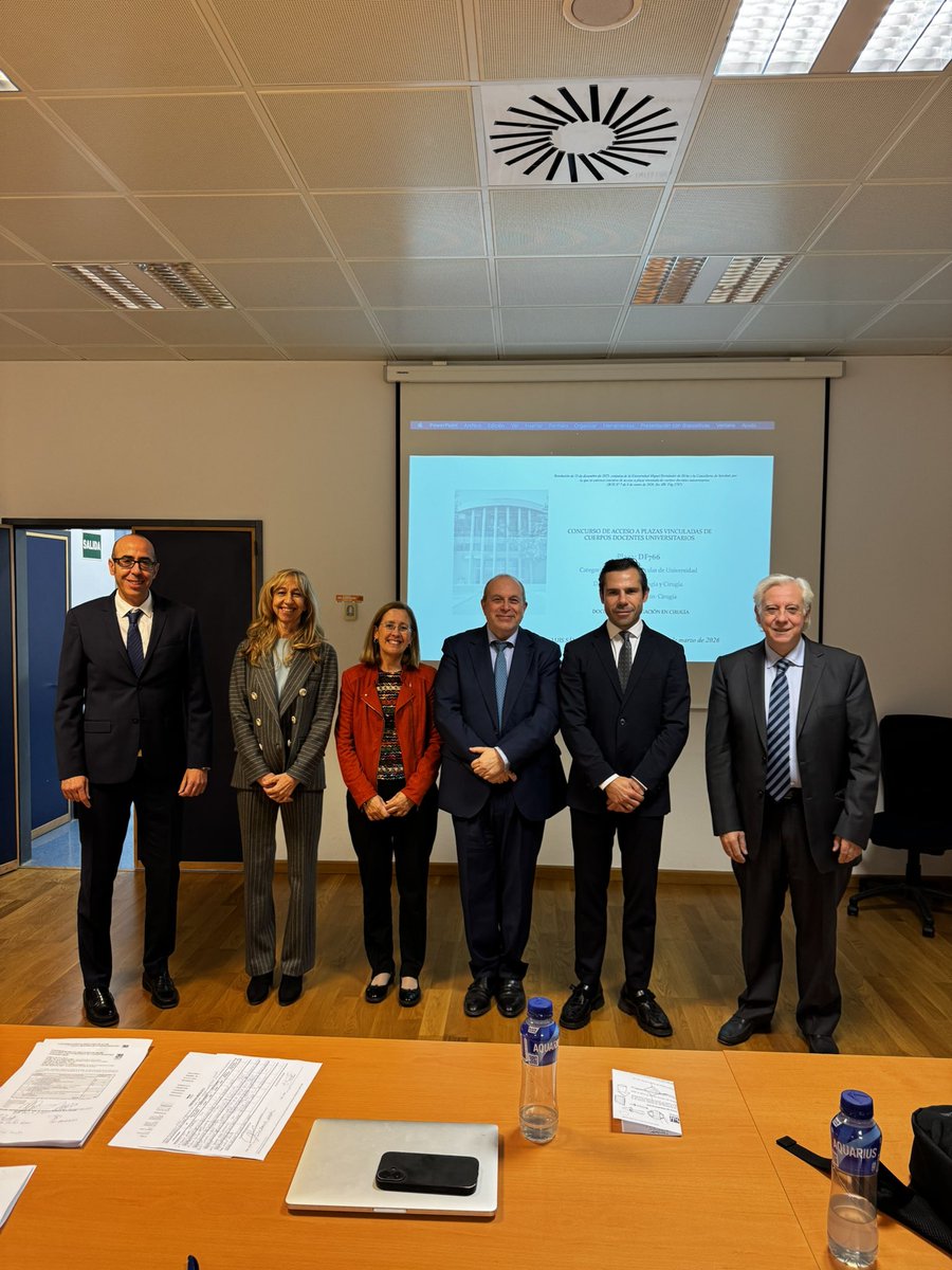 Luis Sánchez-Guillén tweet media