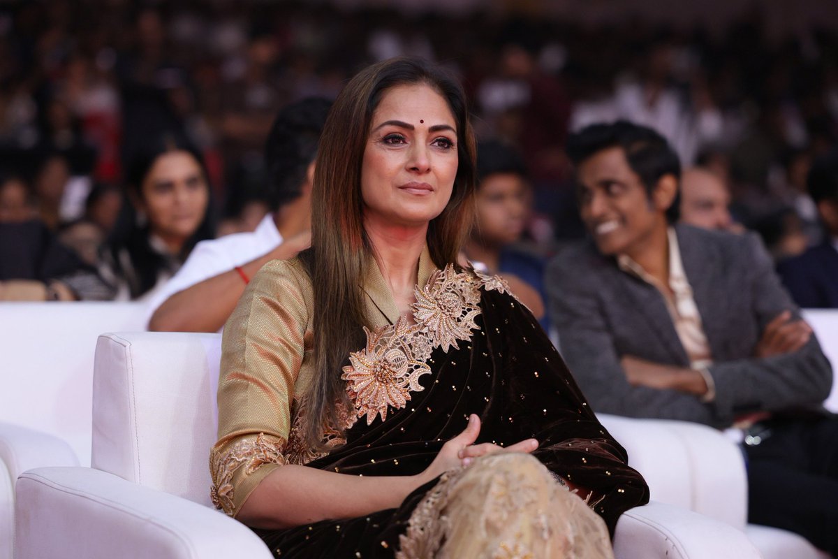 Face News TV tweet media