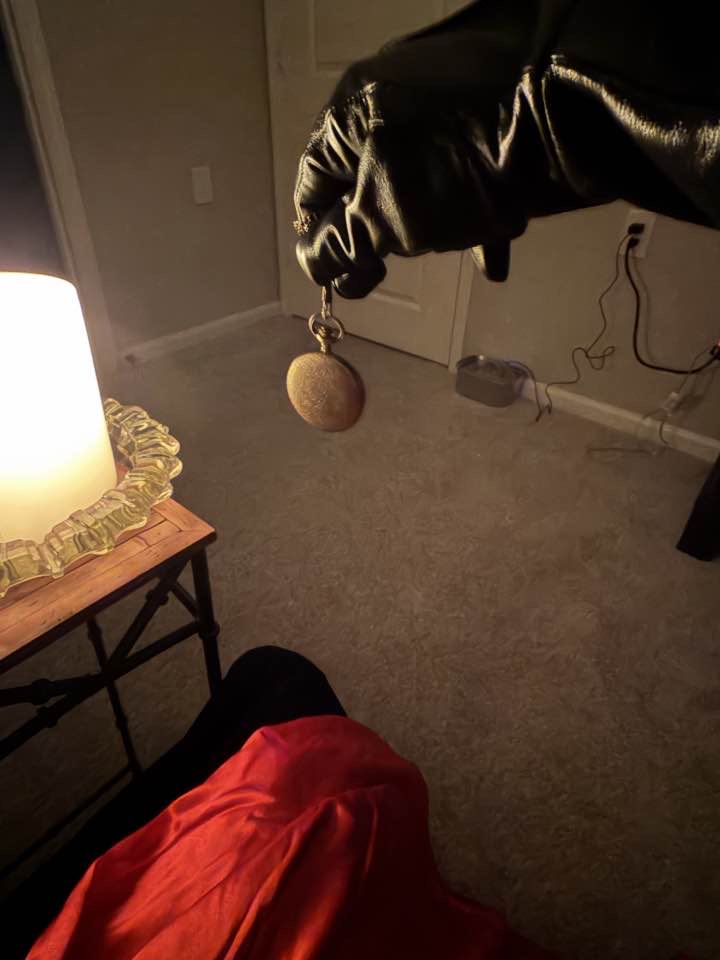masterhypnotix's tweet photo. Who longs to occupy this empty space below me? #hypnokink #erotichypnosis #gayhypnosis #villainhypnosis https://t.co/zkibluKLCL