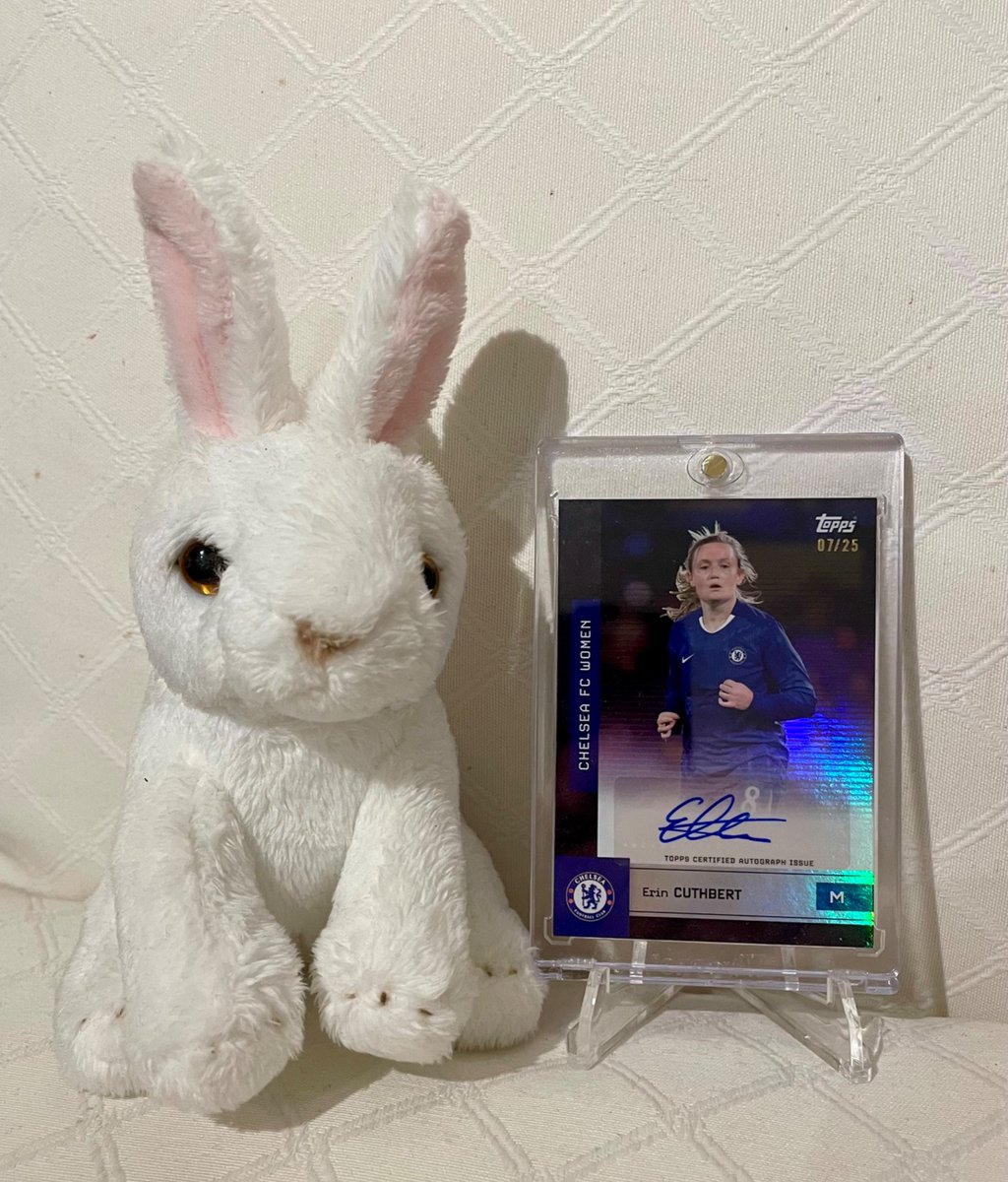 International Women’s Day Countdown #12: Erin Cuthbert. The engine and soul of Chelsea Women since 2017; just the most reassuring presence on any team sheet. I love her. 💙