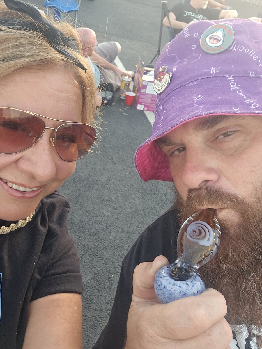 Mrs Creeper 🍃✈️🍄 tweet media