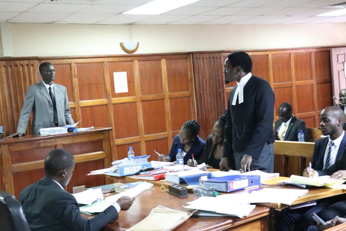 NelsonHavi's tweet photo. No one beats me in Court sartorial elegance. In fact I wore the Queen’s Counsel tunic ten years ago before ever dreaming of becoming SC, and when the likes of James Ochieng Oduol SC were buying shirts, bibs and sisal wigs from R J Stevens Kenyatta Avenue, Nairobi. Yesterday, I just wanted to pass a message that we can successfully resist the dress code if need be. I will continue appearing in my English white shirts, plastic white collar, and pinstriped Aristocratic suits or tunics from Stanley Ley, Fleet Street, Temple, London. James, Okinyala!