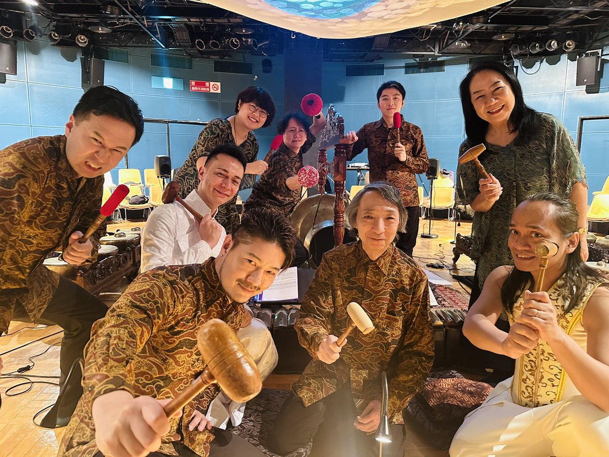 pfKOTA's tweet photo. 福岡での任務、完了〜！

（もはや2日前の話だけれど😅）

とても幻想的な雰囲気でございました✨ https://t.co/mm9hmZohBb