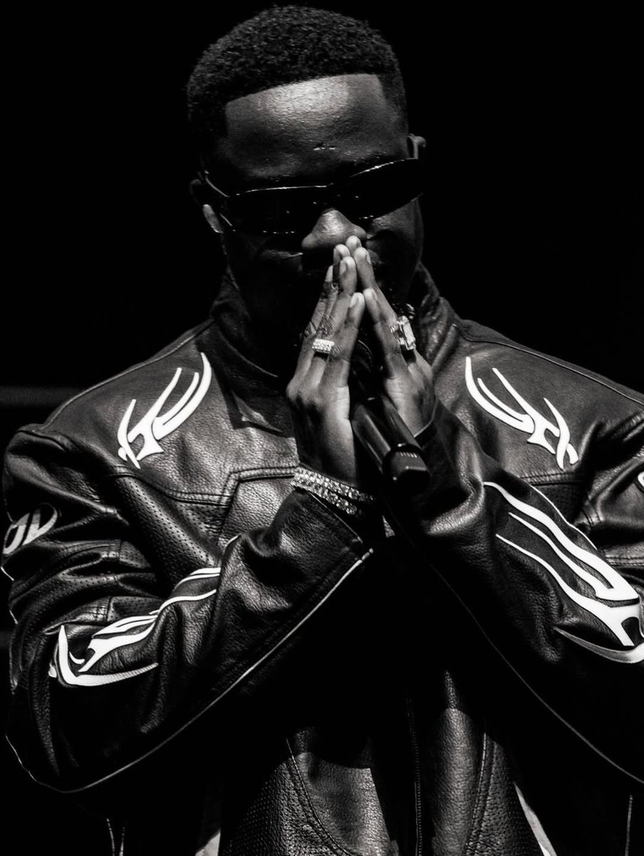 Donsarkcess's tweet photo. Big thanks to everyone who supported RAPPERHOLIC UK 2026 Royal Albert Hall. 

God bless @sarkodie for always leading the charge when it comes to doing major arenas outside ghana. If e no be you like our industry be yawa 😊

Be the fist to Access Presale Tickets to the O2 https://t.co/XDkNopLLq1 

#RapperholicUK