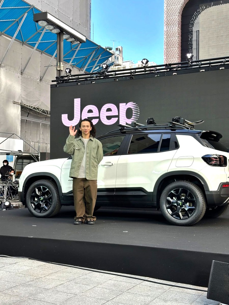 JeepTokorozawa's tweet photo. Jeep Avenger 4xe Hybrid Debut プレス発表会 https://t.co/RMTaES2ZTN
#jeepx平野歩夢 #Avenger #4xe #ジープ https://t.co/4leIrGuNTA