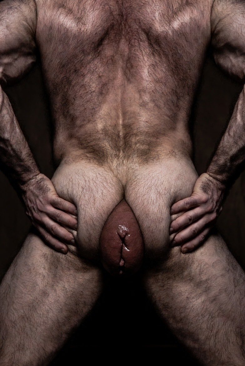 fistling's tweet photo. some hairy butts with a rosebud or a prolapse, a nice contrast https://t.co/1JkTfvXmAU