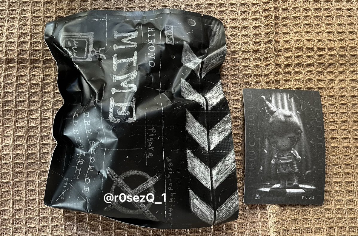 พร้อมส่ง  Hirono

ของครบ เช็คการ์ด ไม่แกะตัว

190 รับสองตัว เหลือ 360 ค่า
ส่งฟรี📮ค่า
สนใจดู พต. ได้เลยนะคะ

#ตลาดนัดhirono #ตลาดนัดกล่องสุ่ม #ตลาดนัดpopmart