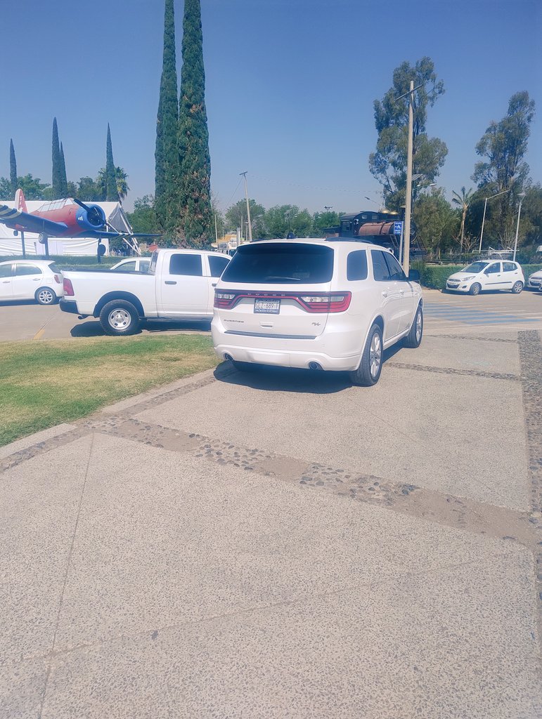 Moritz AG tweet media