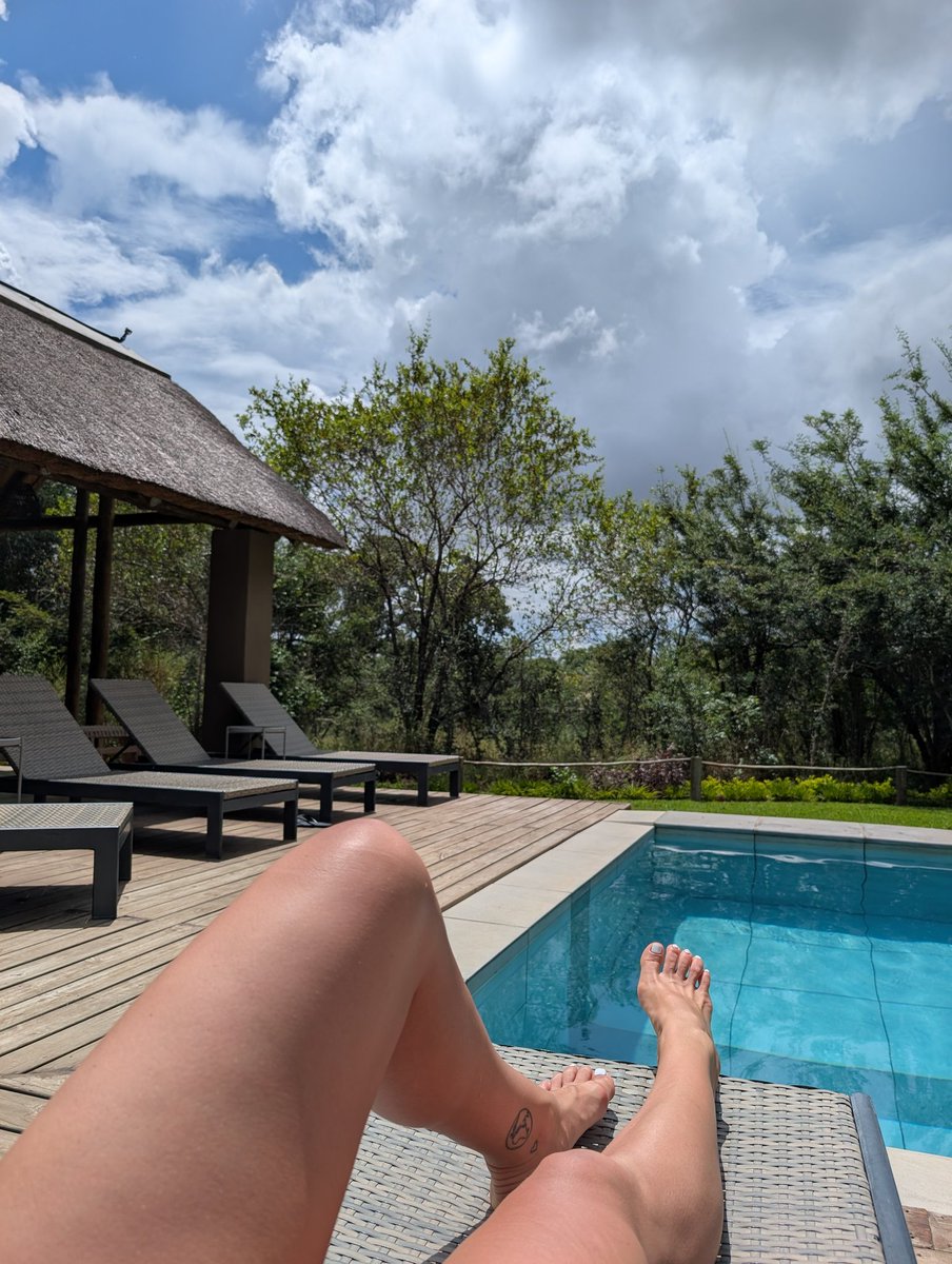 Goddess Alluring Alma 📍 Ams 🇳🇱 Friday 3rd April tweet media