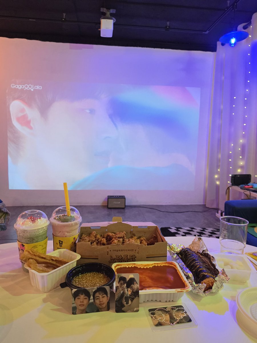 크게 보니까 너무 쥬음.....🥹🥰🥰