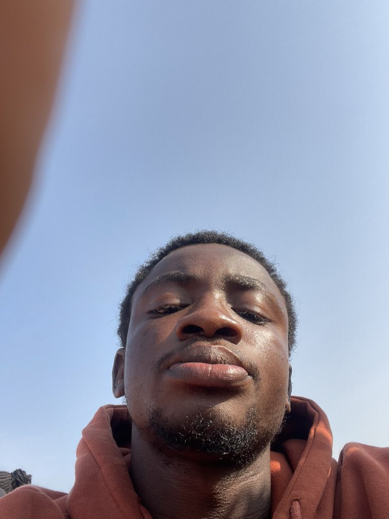 Dhisturb 🎚️ tweet media