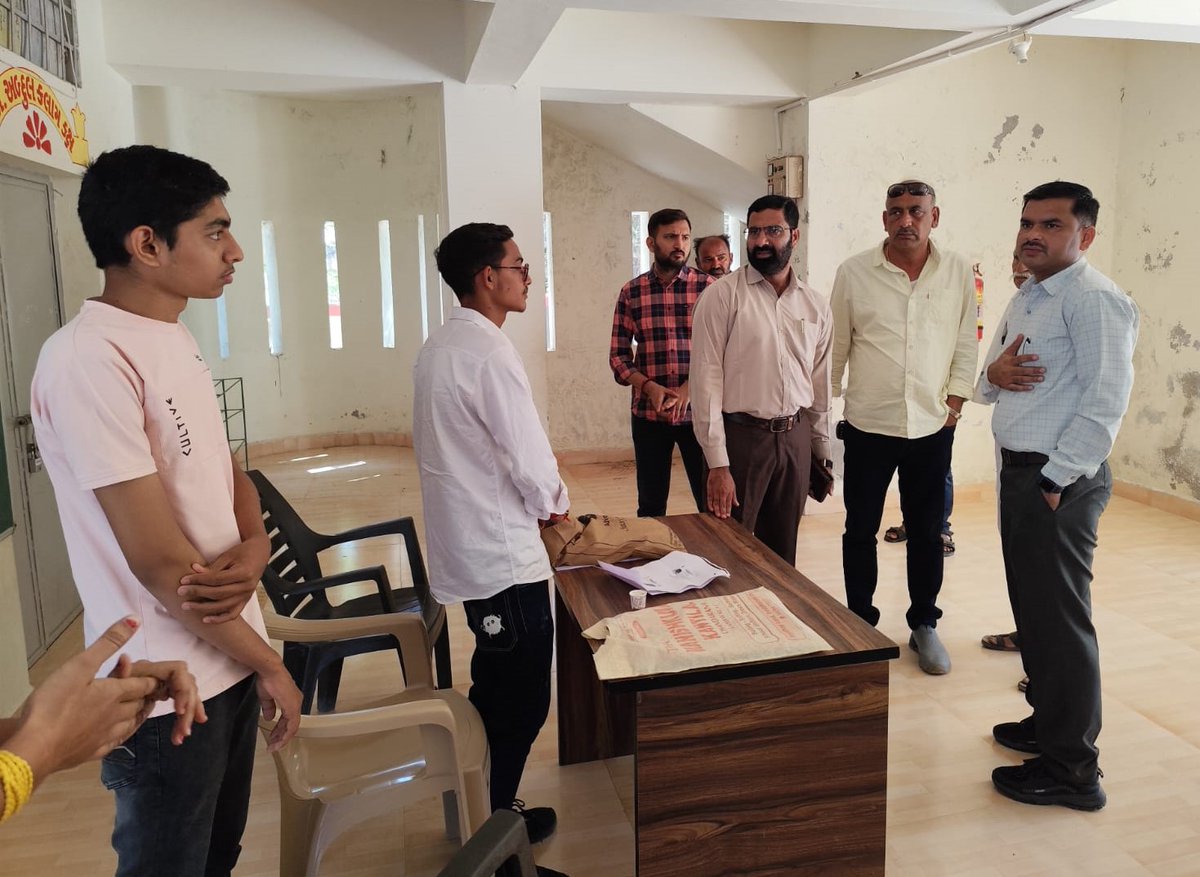 Mamlatdar Dwarka tweet media