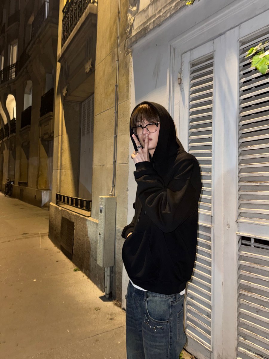 📷🌃🐊 

#KAI #카이
#EXO #엑소 #weareoneEXO