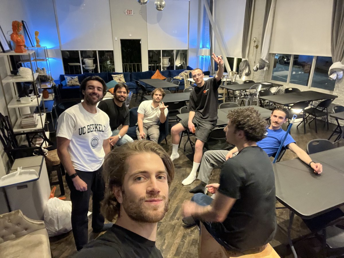 mathieumetral8's tweet photo. OUR LIVING ROOM IS READY. 

Tomorrow 80 people will be here to hack all day long. 

First hackathon we’re organizing at Fontaine Founders. https://t.co/wGlnB5LbUq