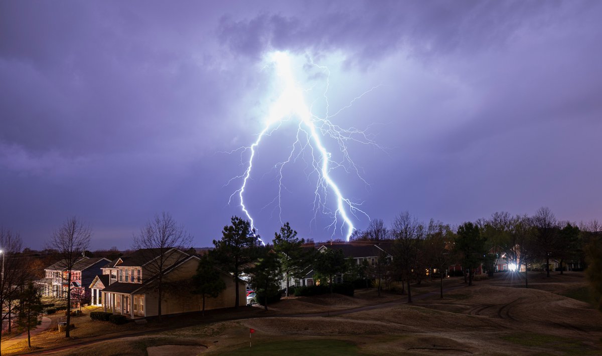 Lis - Battling On #GetChecked tweet media