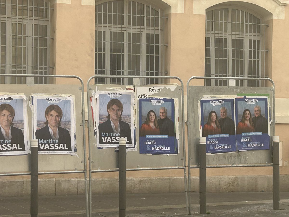 Le respect des panneaux c’est pas le fort de vassal.