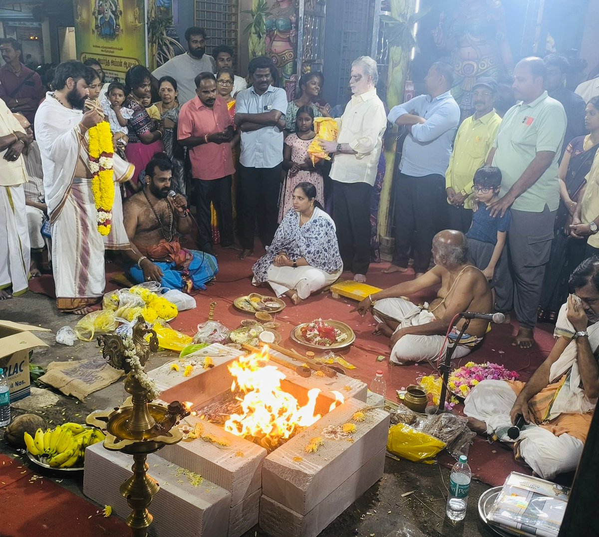 AmirdaVarshini1's tweet photo. Yesterday (06.03.2026), on the auspicious occasion of Sani Peyarchi (Saturn Transit), I participated in the special pooja dedicated to God Saneeswarar at a temple in our #namma126 ward.

@RahulGandhi @mkstalin @girishgoaINC @nivedithalva @TS_SinghDeo @GCC_MP @AKY_INCMP @dmk_raja https://t.co/11qB5jjlqI