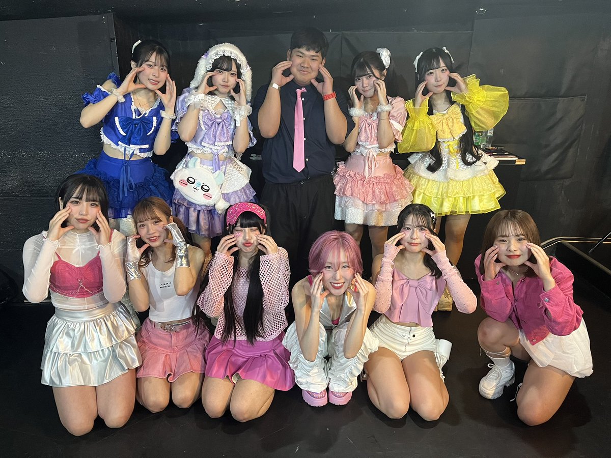 NikumanToka's tweet photo. にくまん春のポーズ祭り
#理想の少女
#ambitious https://t.co/f9QUBfudQs