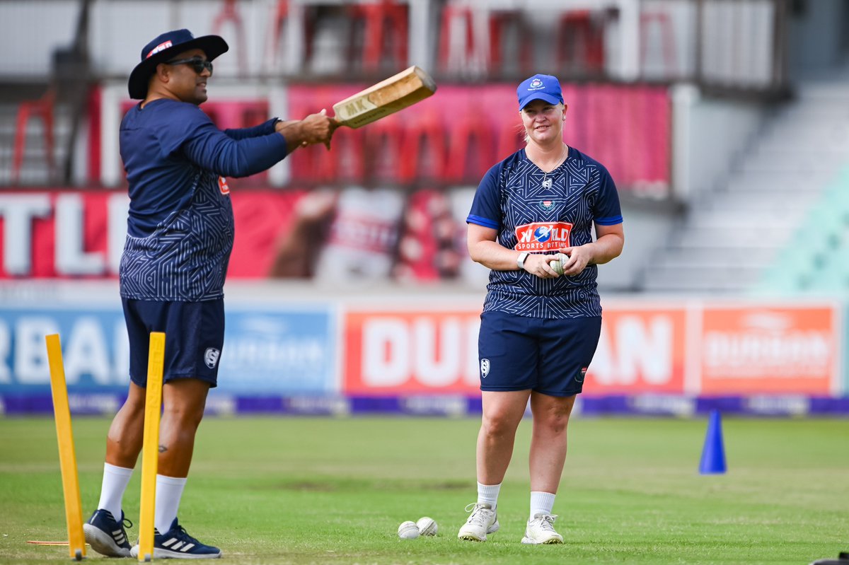 WP_Womens's tweet photo. Warm ups in Durban!!!๐๐
#WPCricket #westernprovince #WSBNewlands #WSBWP๐งก#GirlsInBlue๐ #Pro50 https://t.co/wjxWG9E9G6