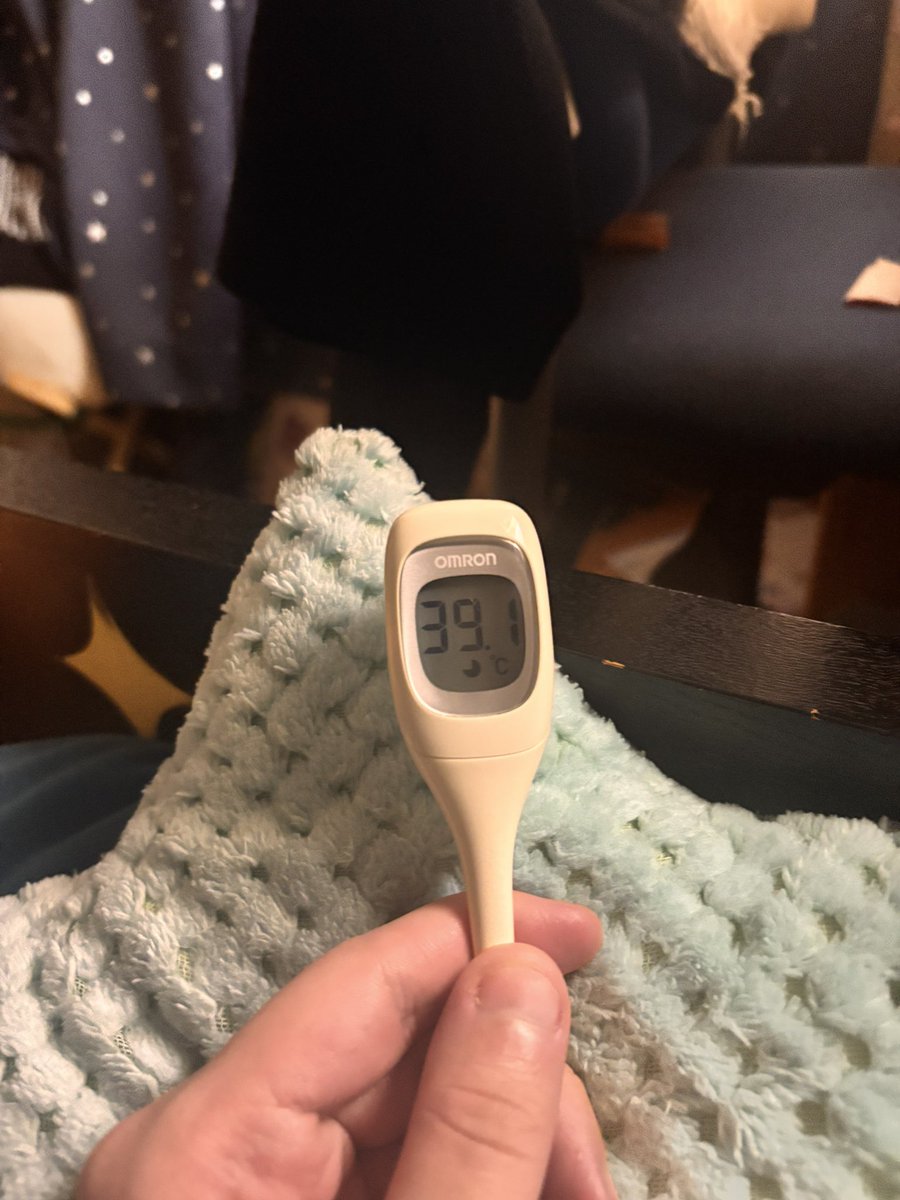 sho___rt_sd890's tweet photo. コロナもインフルも陰性だった
早く下がって欲しい https://t.co/jcjcu07v1Q