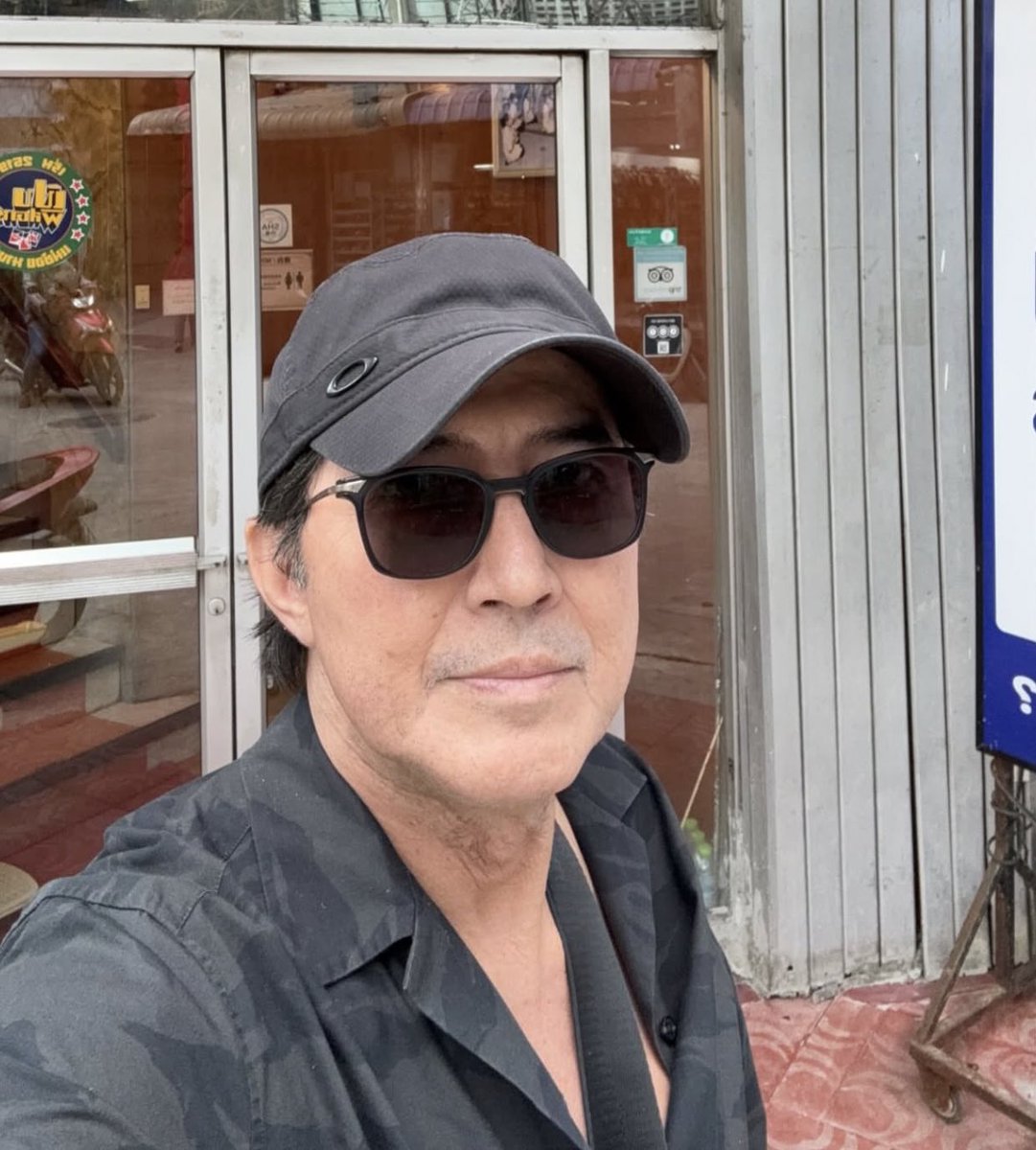 จะมีซีนเอาพวงมาลัยให้เมียกี่โมงน้าาาาา