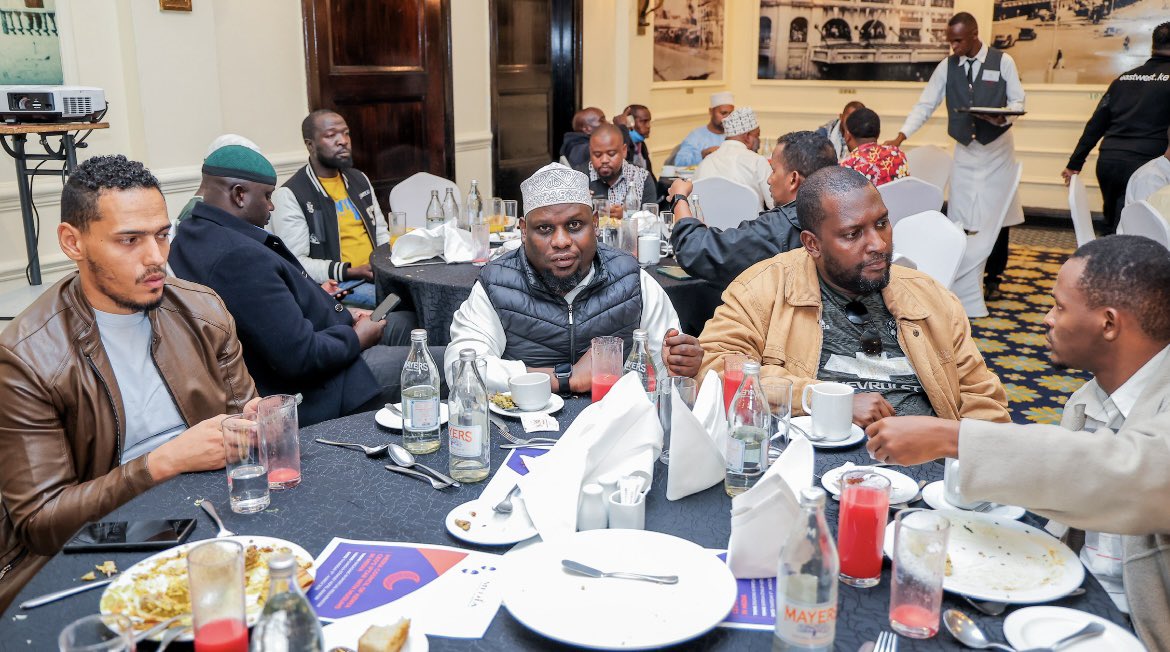 Thwalib83's tweet photo. MCK Iftaar @MediaCouncilK thanks for the invite https://t.co/JX9Am0aVhC