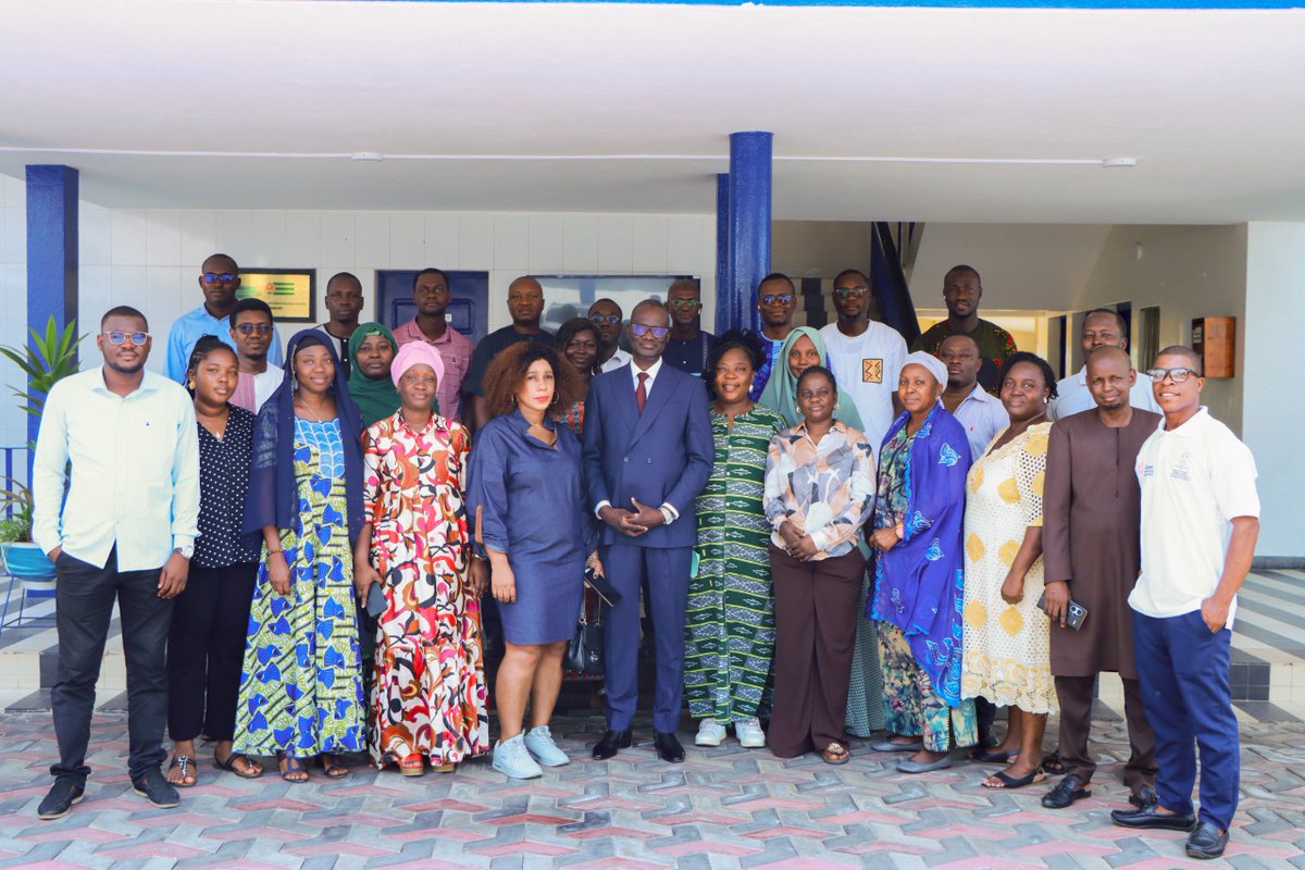 Les résidents du WA‑FELTP ont poursuivi leur formation sur le Genre, la santé et l’inclusion sociale avec Mme Ahoefa ASSIGNON. Une séance pratique enrichie par la présence du Représentant de l’OMS au Togo, Dr Hamadou Nouhou, que nous remercions pour son appui.
#GenreEtSanté #OMS