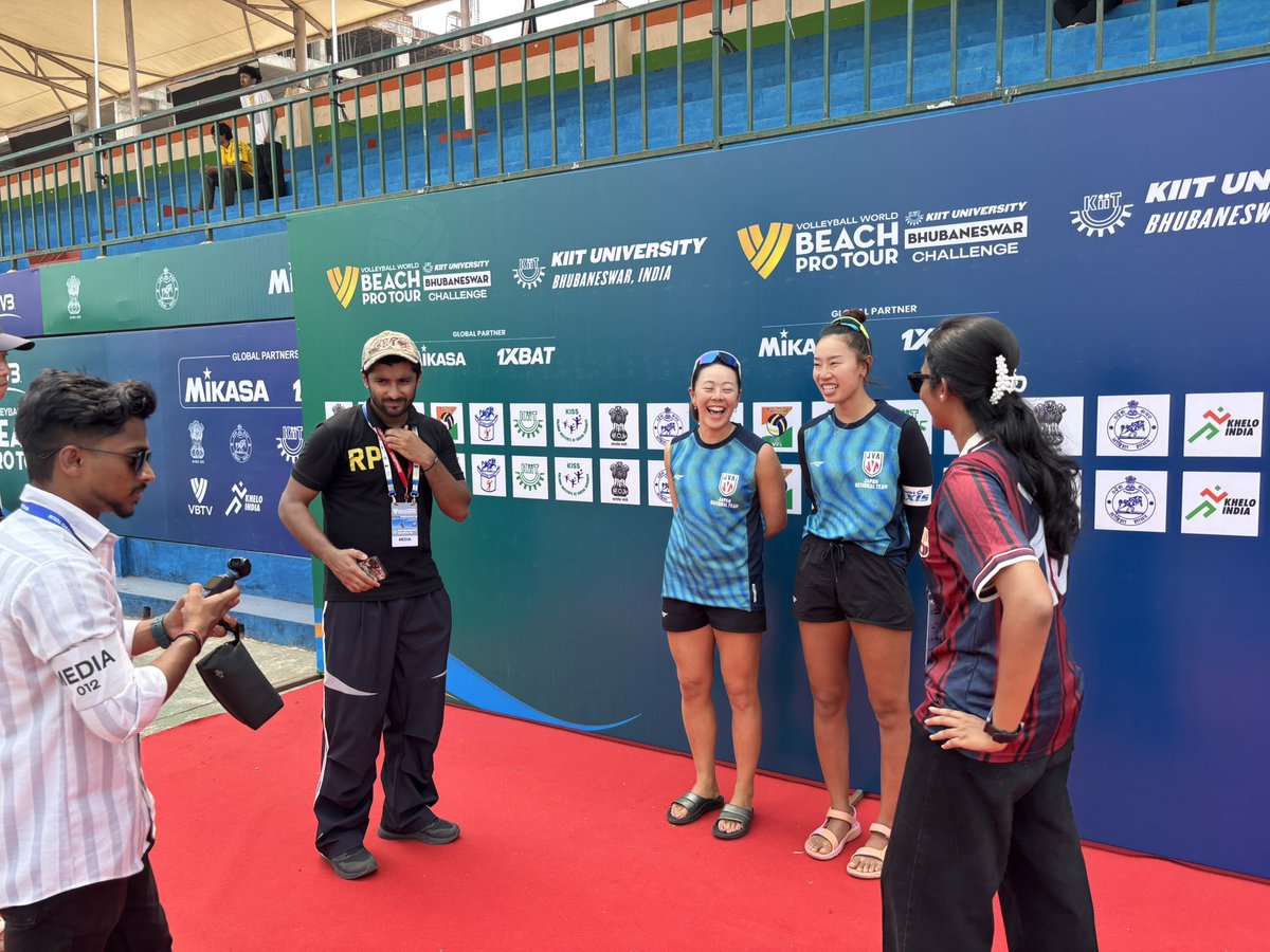 Volleyball World Beach Pro Tour Bhubaneswar🇮🇳 Challenge main draw round 8
柴/村上ペア、トーナメント3回戦でルーマニアに勝利💪チャレンジ初の準決勝進出！！
準決勝は日本時間🇯🇵22:30センターコートでUSA🇺🇸と💪📣🙇‍♂️
#beachvolleyball #india #bhubaneswar #面白がる #asamireika🐶🐙
