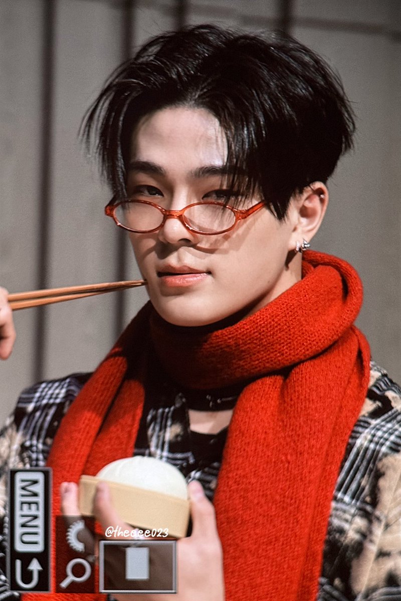 삥•• tweet media