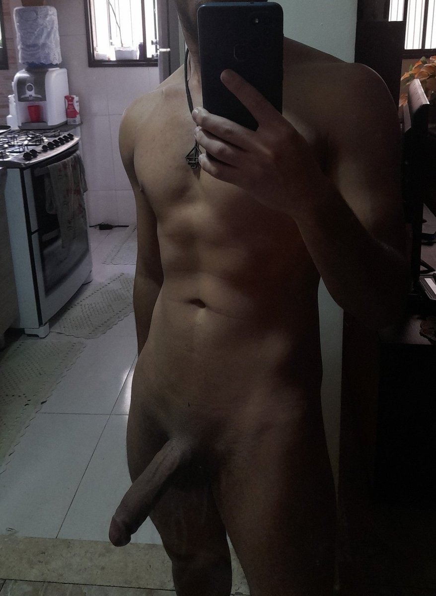DaddyDio777's tweet photo. Tem putinha desesperada por Pau Grande? 

♥️ = Foto do pau
🔄 = Video batendo

#BUCEATAAWARD
#TROCONUDS
#PINTOAWARD
#PINTOAWARDS
#PINTOSAWARDS https://t.co/xaP58JvHKK