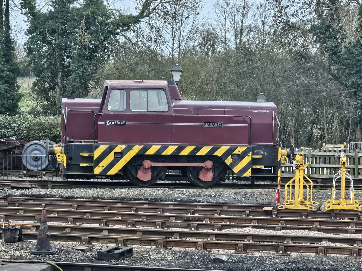 Harrod15S's tweet image. Sentinels 10202 Barabel &amp;amp; DL83 in Wansford yard on Nene Valley railway  this morning #trains #Sentinel #NVR #Wansford